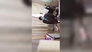 لم تزبط معنا مدير مدرسة يتحرش بطالبة –  سكس عربي